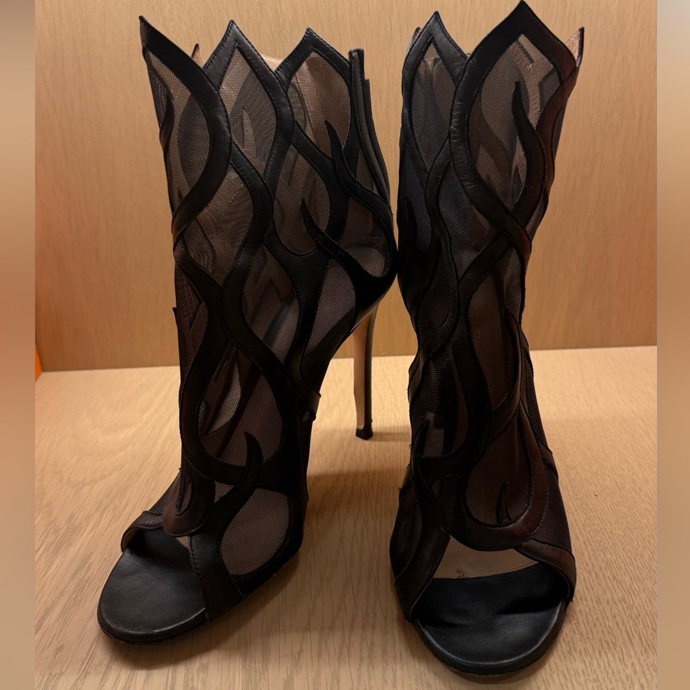 Gianvito Rossi Inferno Black Mesh Bootie sandals size 38